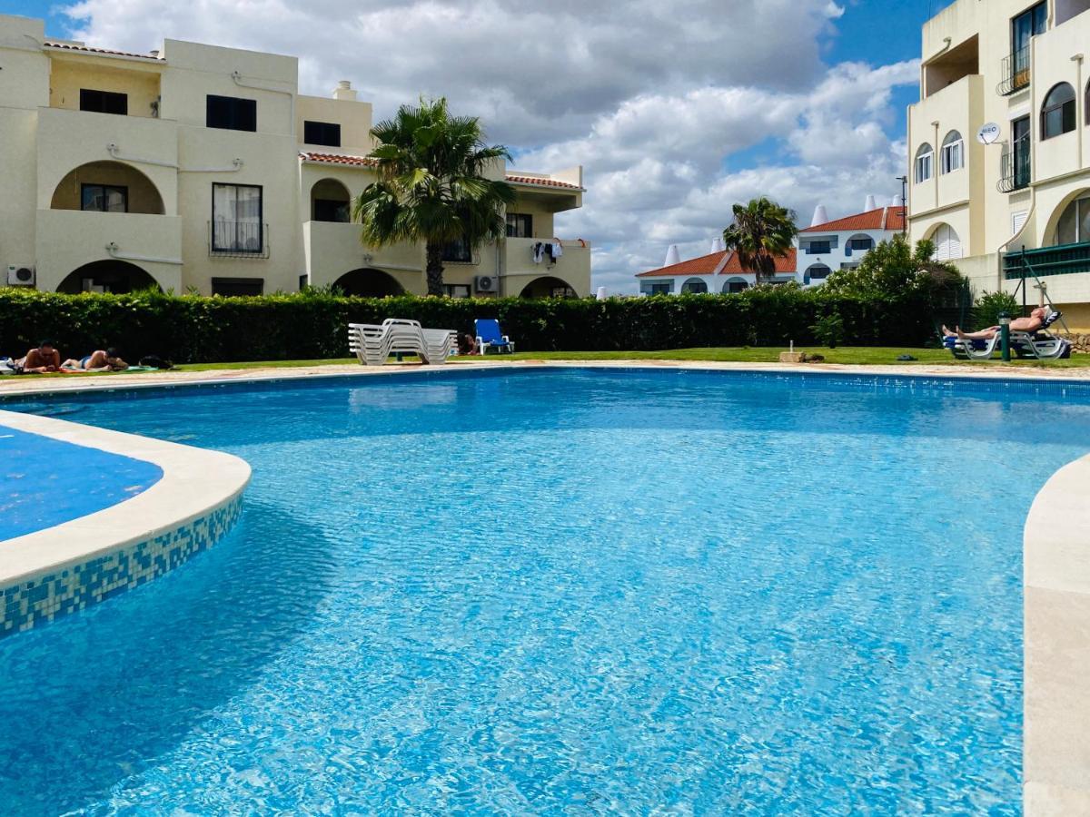 Apartamentos Poente Da Aldeia Αλμπουφέιρα Εξωτερικό φωτογραφία