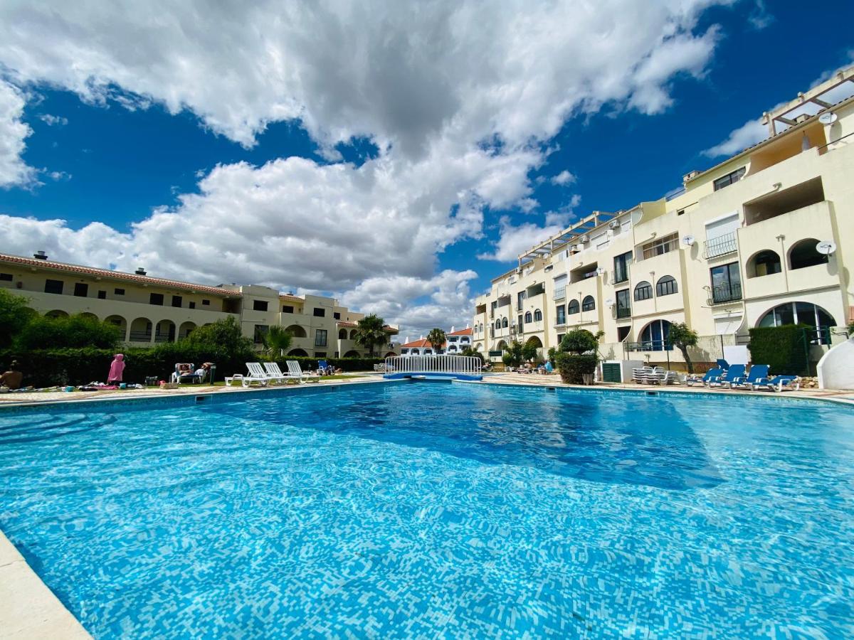 Apartamentos Poente Da Aldeia Αλμπουφέιρα Εξωτερικό φωτογραφία