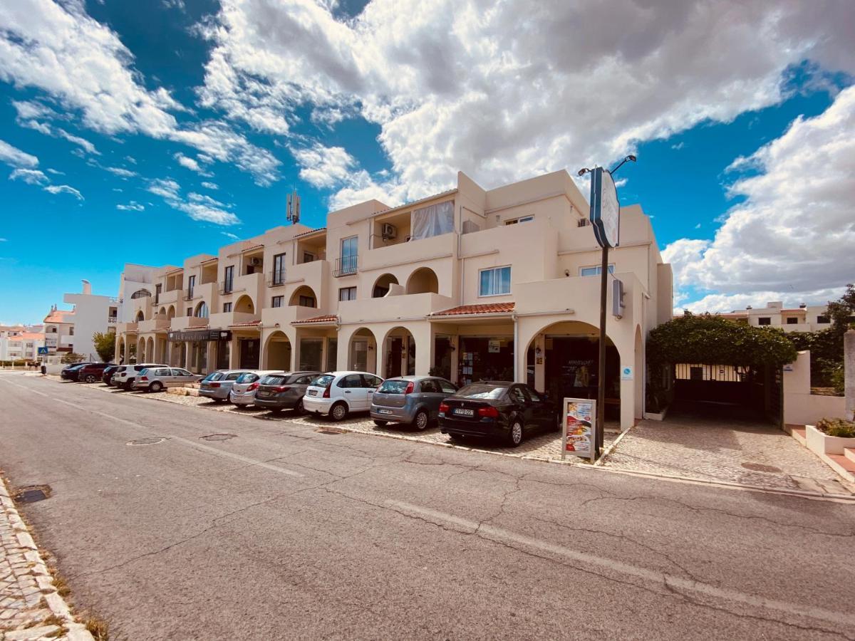 Apartamentos Poente Da Aldeia Αλμπουφέιρα Εξωτερικό φωτογραφία